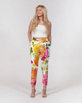 Summer Escape Women's Belted Tapered Pants
